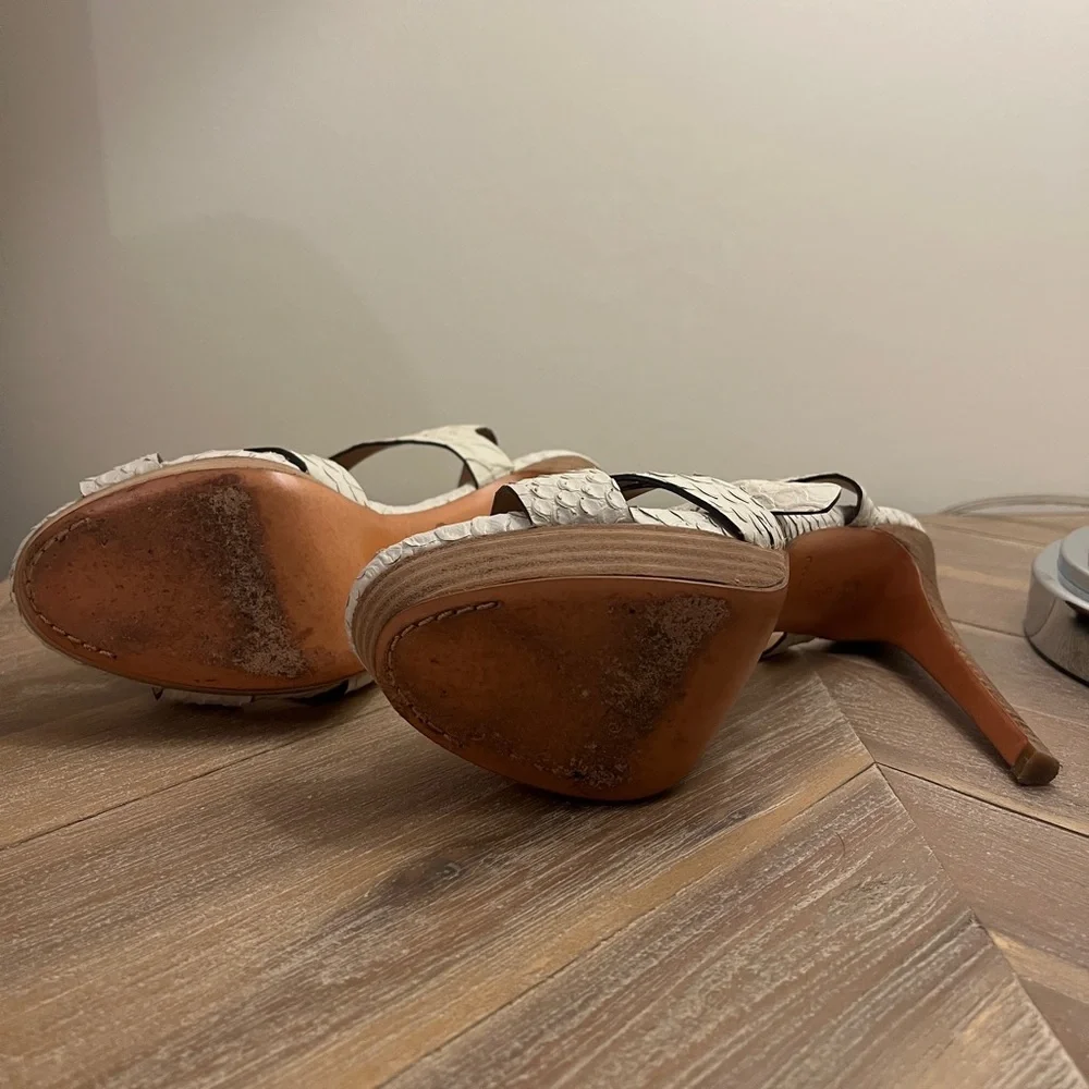 Vintage Coach Platform Heels (real leather) - Picture 3 of 6